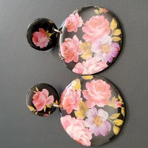 Hand-made Hand Crafted Floral Vibes Resin Earrings New